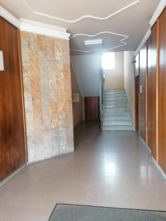 Love House - Apartment On The Beach Pescara Exterior photo